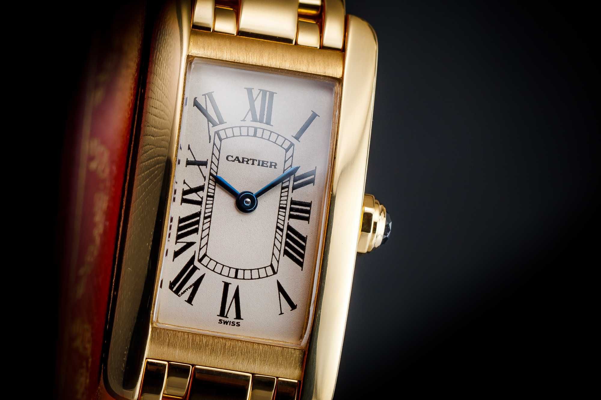 złoty zegarek Cartier Tank Americaine 18karatowe złoto