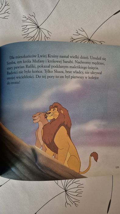 Złota księga bajek. Disney. Aladyn. Król Lew. Pinokio.