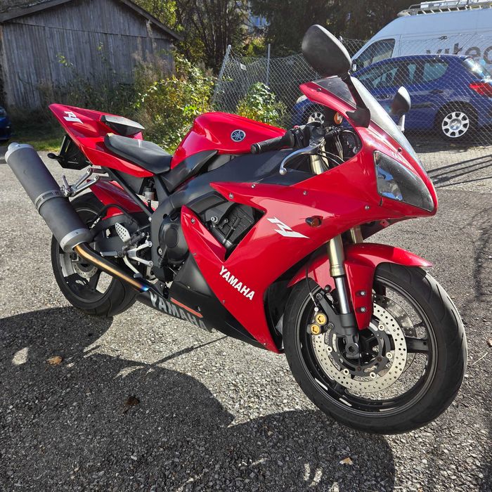 Yamaha R1 ano 2002