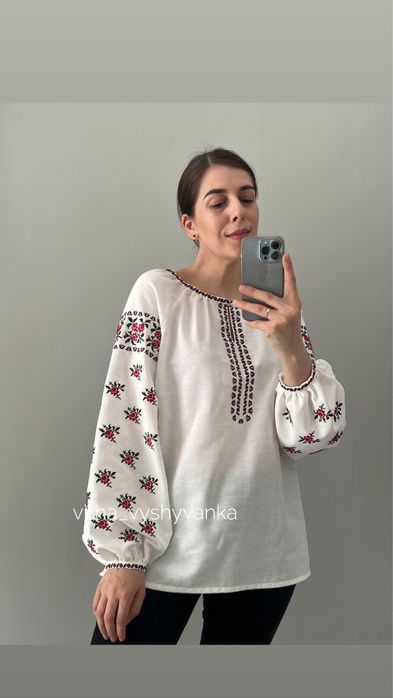 Вишиванки для пари: чоловічі; жіночі; дитячі;