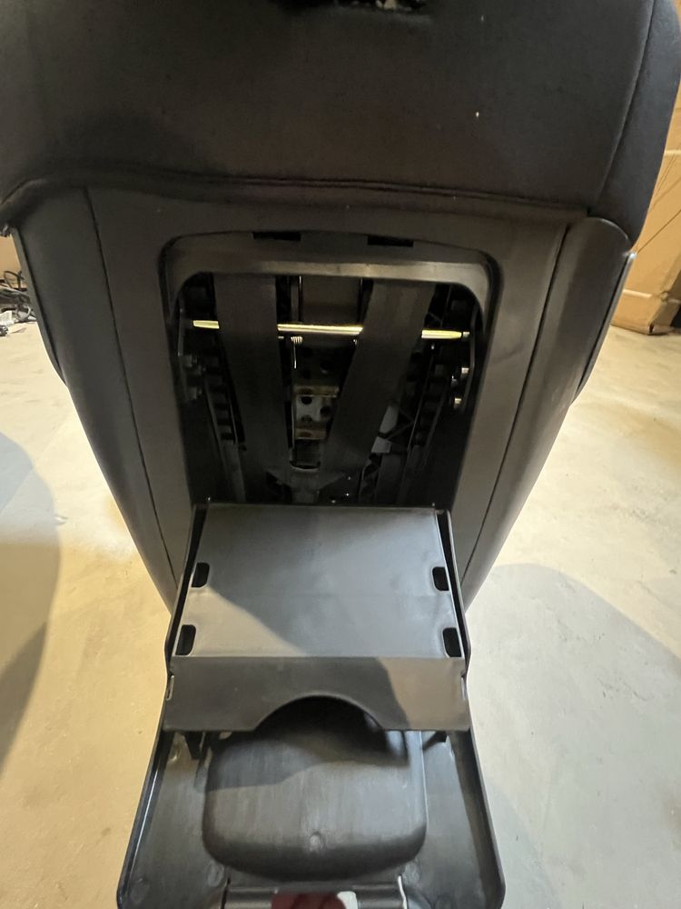 Fotelik Maxi-Cosi Titan i-Size