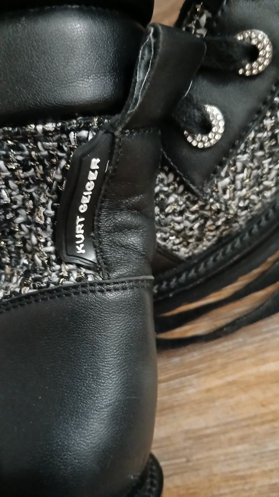 Tweedowe botki Kurt Geiger 39
