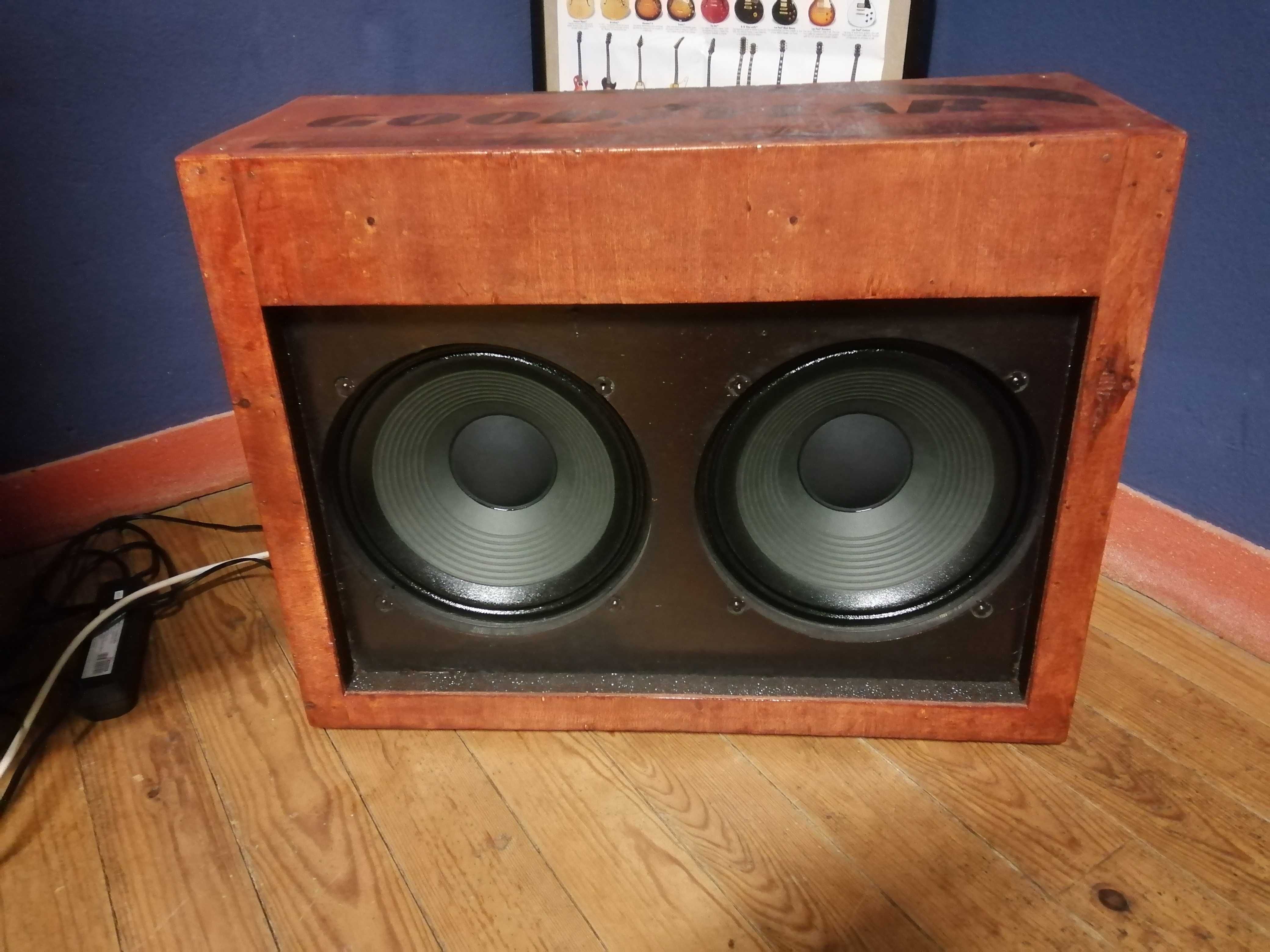 2x12' Speakers  Celestion 70 80