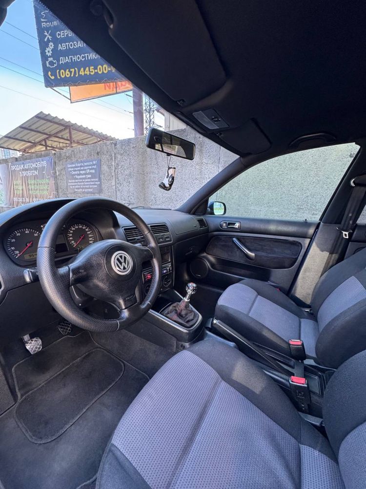 volkswagen golf 4