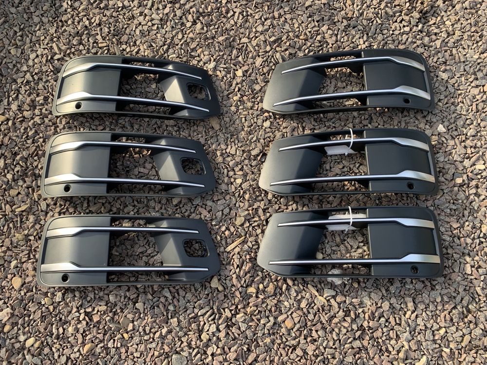 Решетка бампера Audi q7 4m решітка