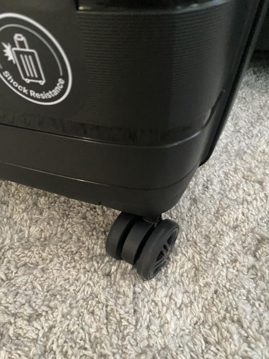 Чемодан валіза полипропилен Wings  SPARROW