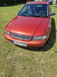 Audi A4 AUDI A4 B5 1.8, nowy akumulator, rozrusznik, tarcze i klocki hamulcow