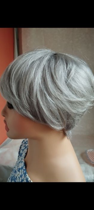 Парик 100%натуральный волос лёгкий удобный