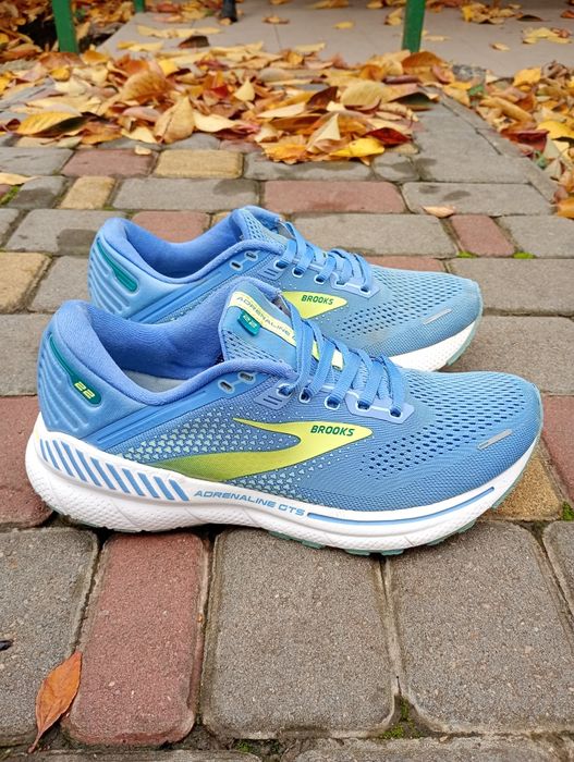 Кроссовки Brooks Adrenaline  42 / 42,5