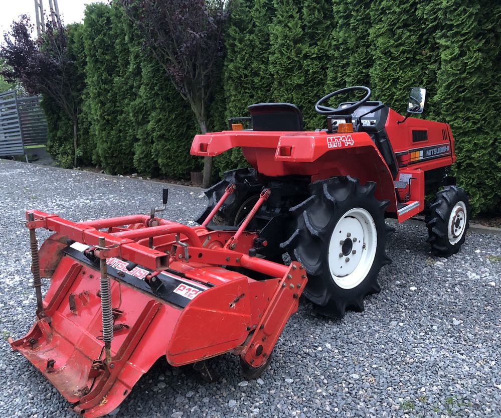Traktorek 4x4 Mitsubishi MT-14 Japoński traktor Glebogryzarka