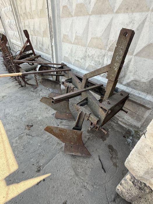 Плуг 3 корпуса, саморобний