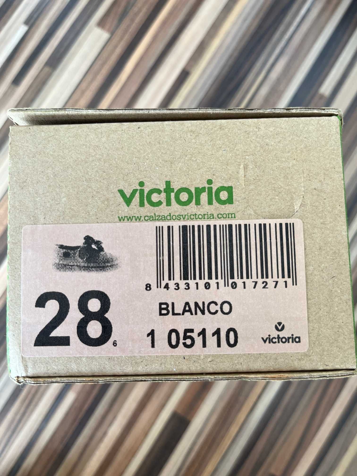 Mary Janes Victoria brancos (tamanho 28)