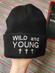 Черная Теплая Шапка "Wild And Young"