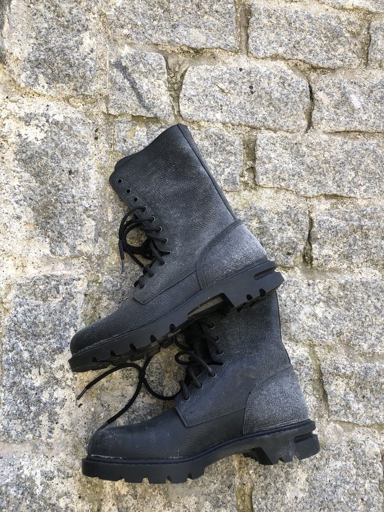 Bota militar tamanho 40