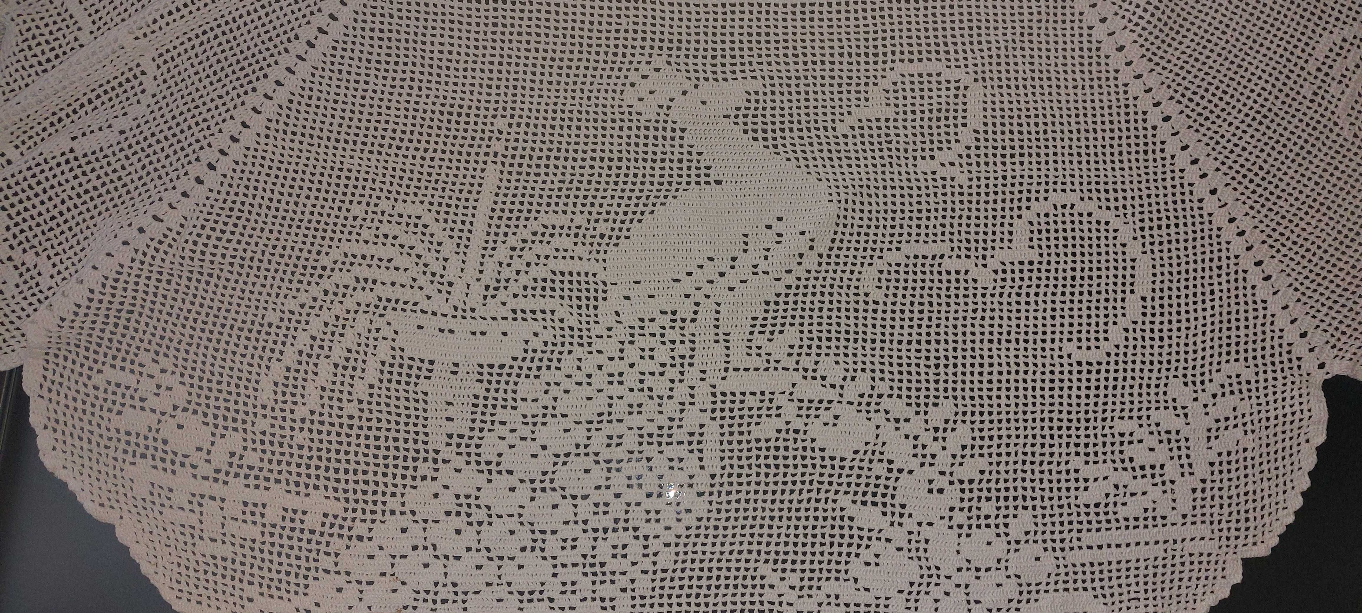 Toalha Redonda em Crochet