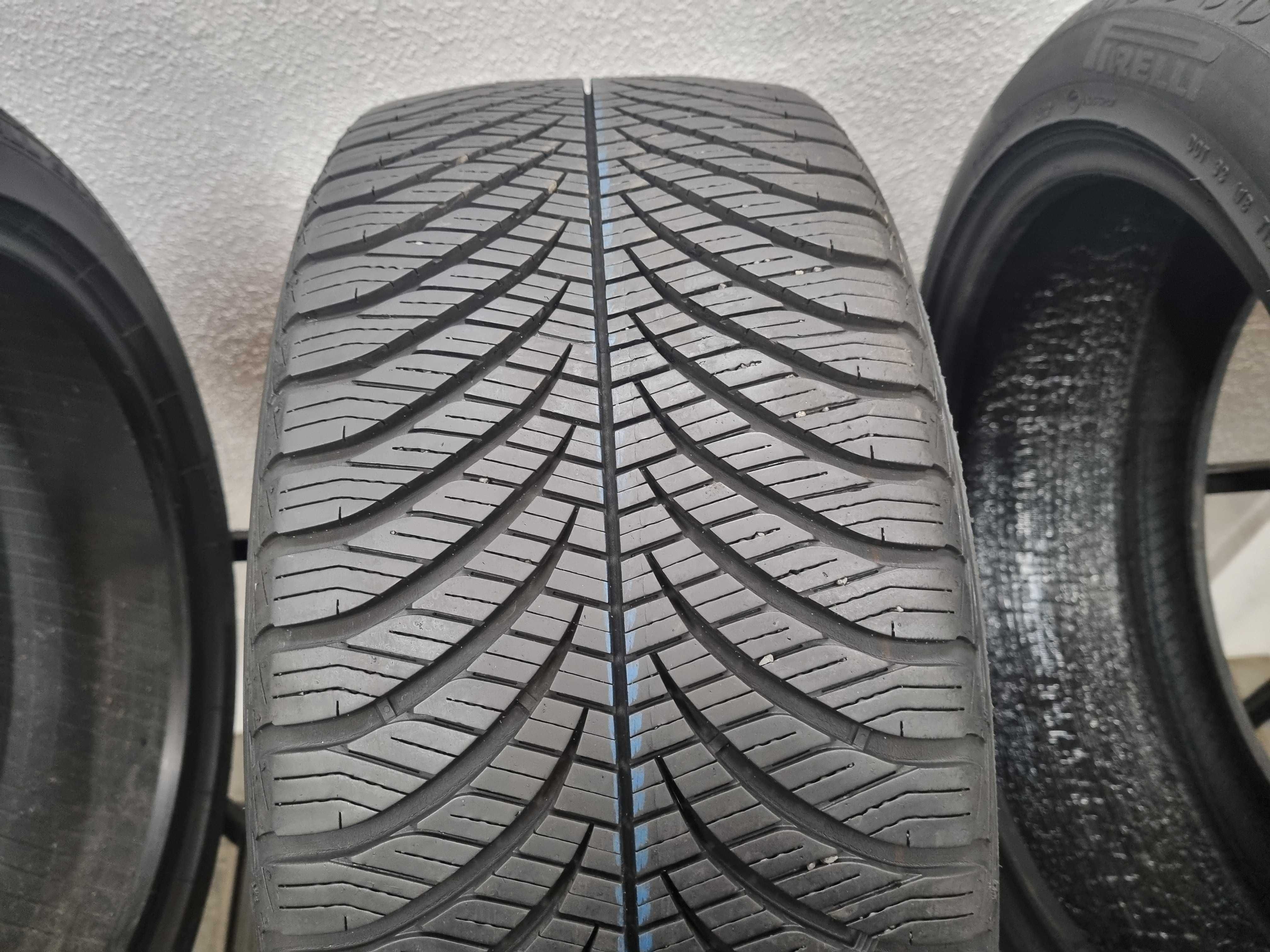 225/40/18 92Y Goodyear Vector 4S Gen-2 Dot.2119R