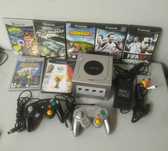 Nintendo GAMECUBE pad