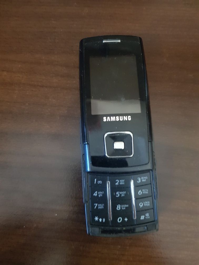 Телефон - Самсунг E900