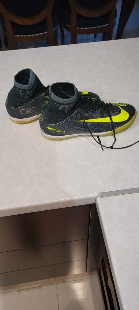 Halówki Nike Merculial X CR7 roz.36.5