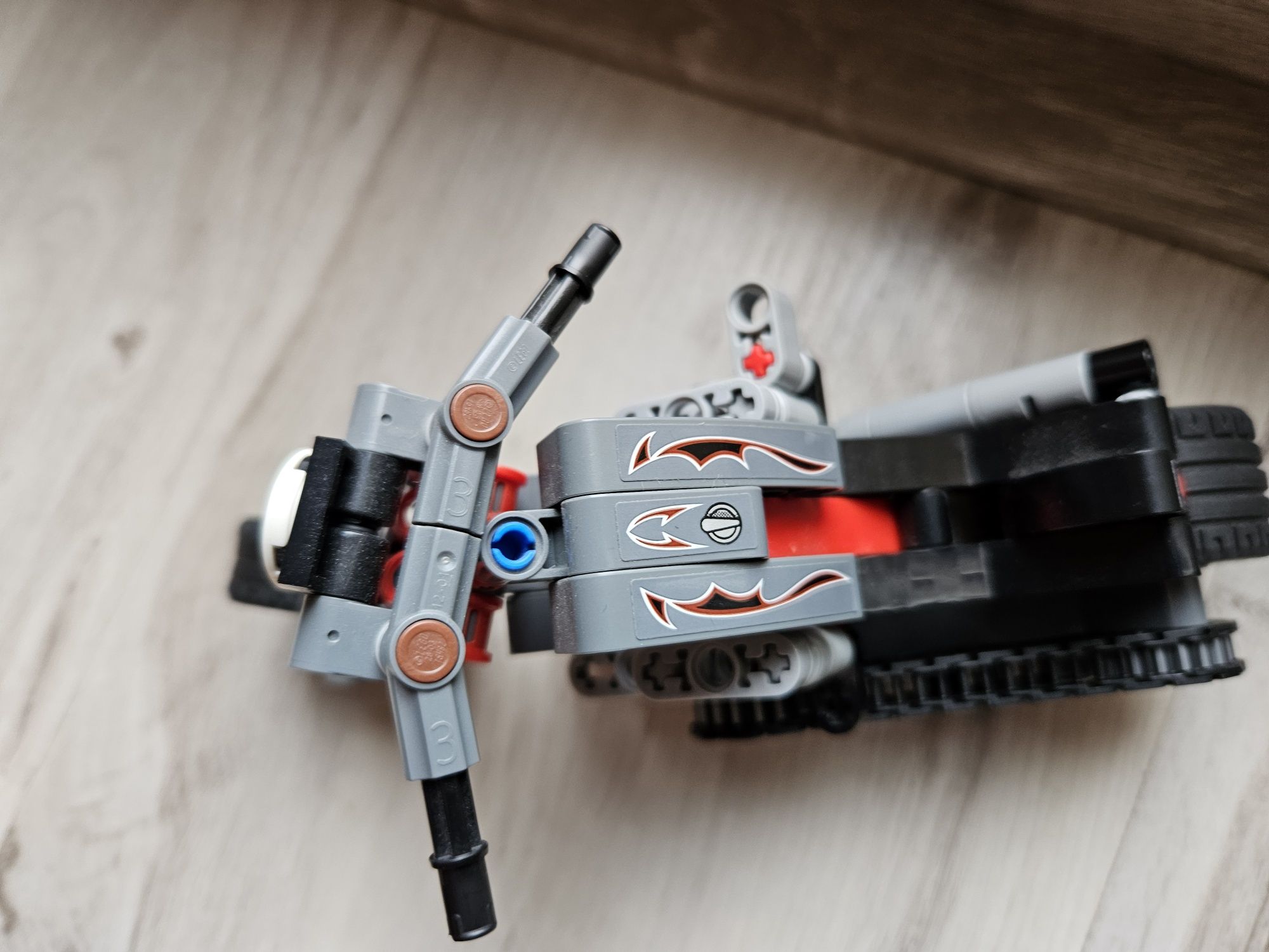 Lego 42132 motor