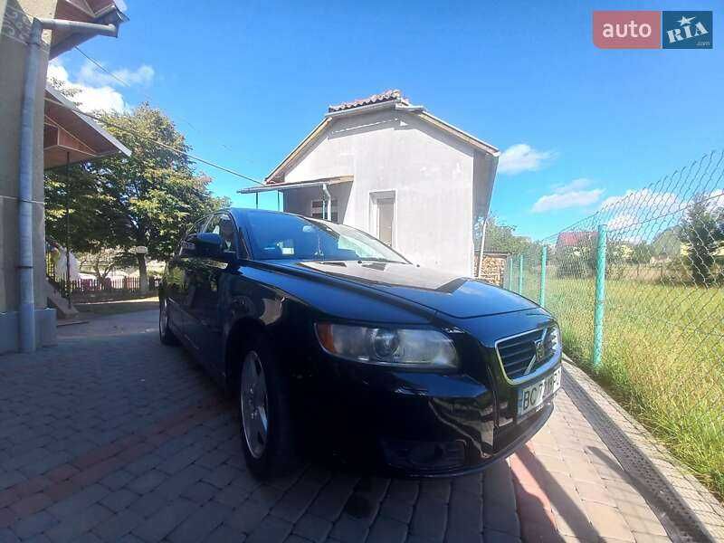 Продам Volvo V50 2009
