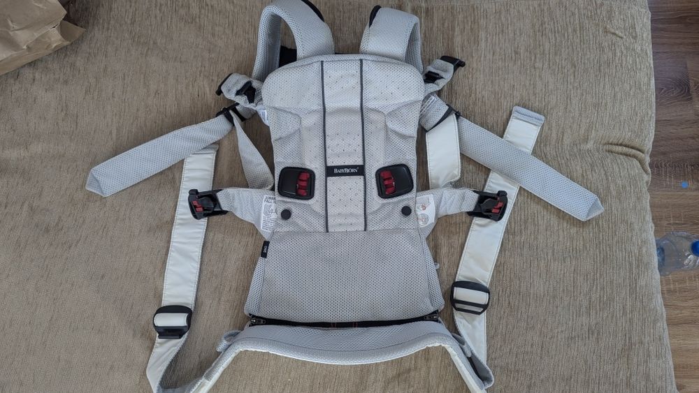Nosidełko BabyBjörn One, szare, praktycznie nowe