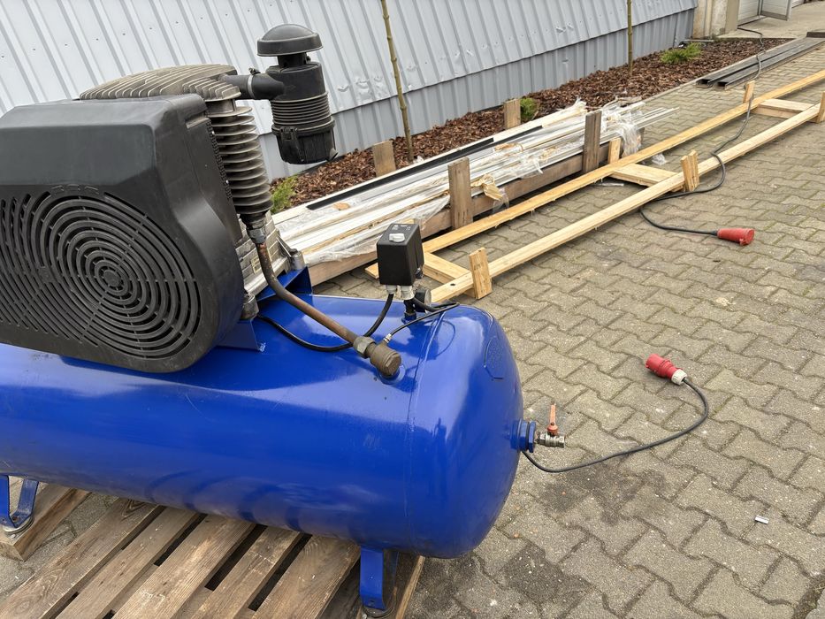 Kompresor olejowy Metabo LT500 HP10 500l