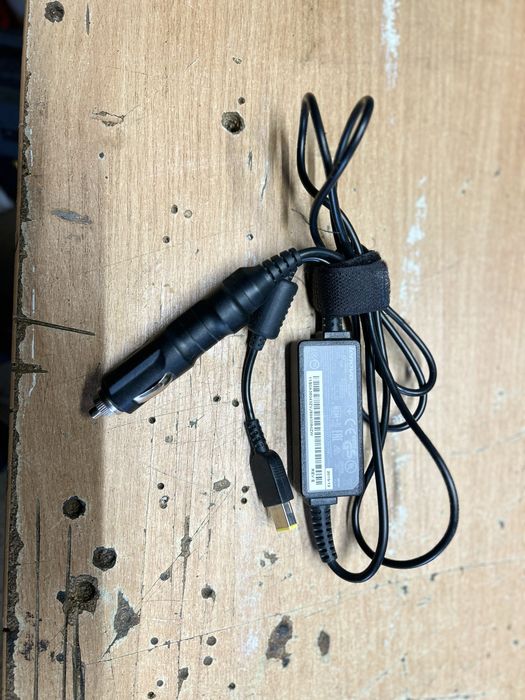 Lenovo ładowarka samochodowa do laptopa