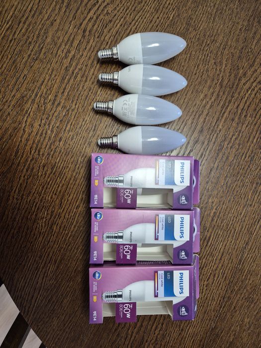 Żarówki E14 Philips 7W