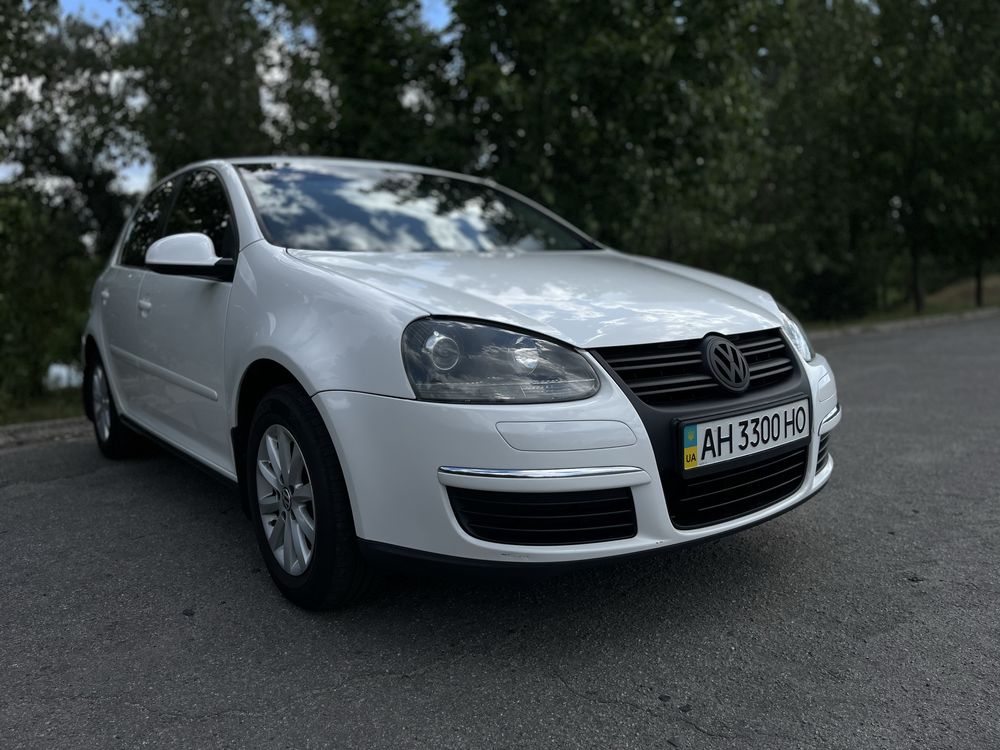 Golf 5 1.6 bse автомат газ