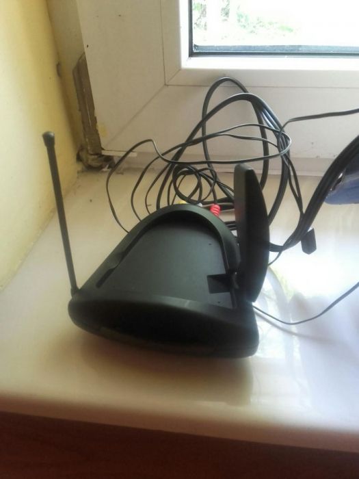 Zestw do bezprzewodowego przesyłu sygnału z kamer