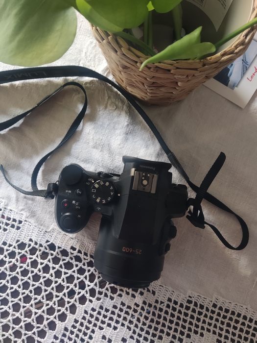 Lumix Panasonic DMC-FZ330