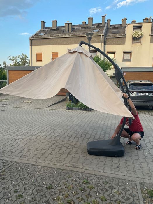 Parasol ogrodowy Peoria 300x300 OBI z podstawą Wrocław Krzyki