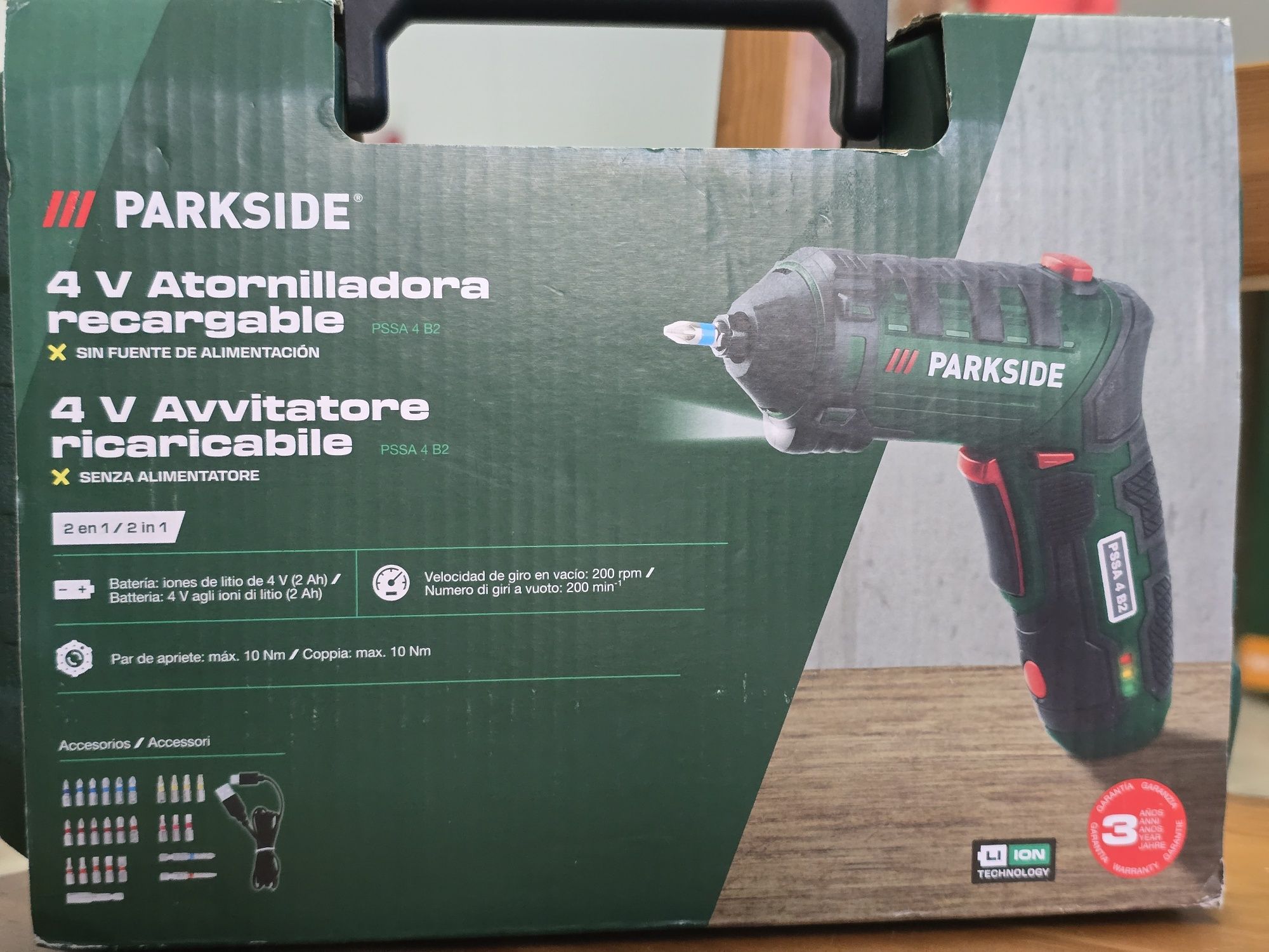 Aparafusadora Parkside PSSA 4 B2 com acessórios
