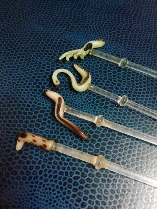 Agitador de cocktails e palitos de aperitivos em vidro antigo x13