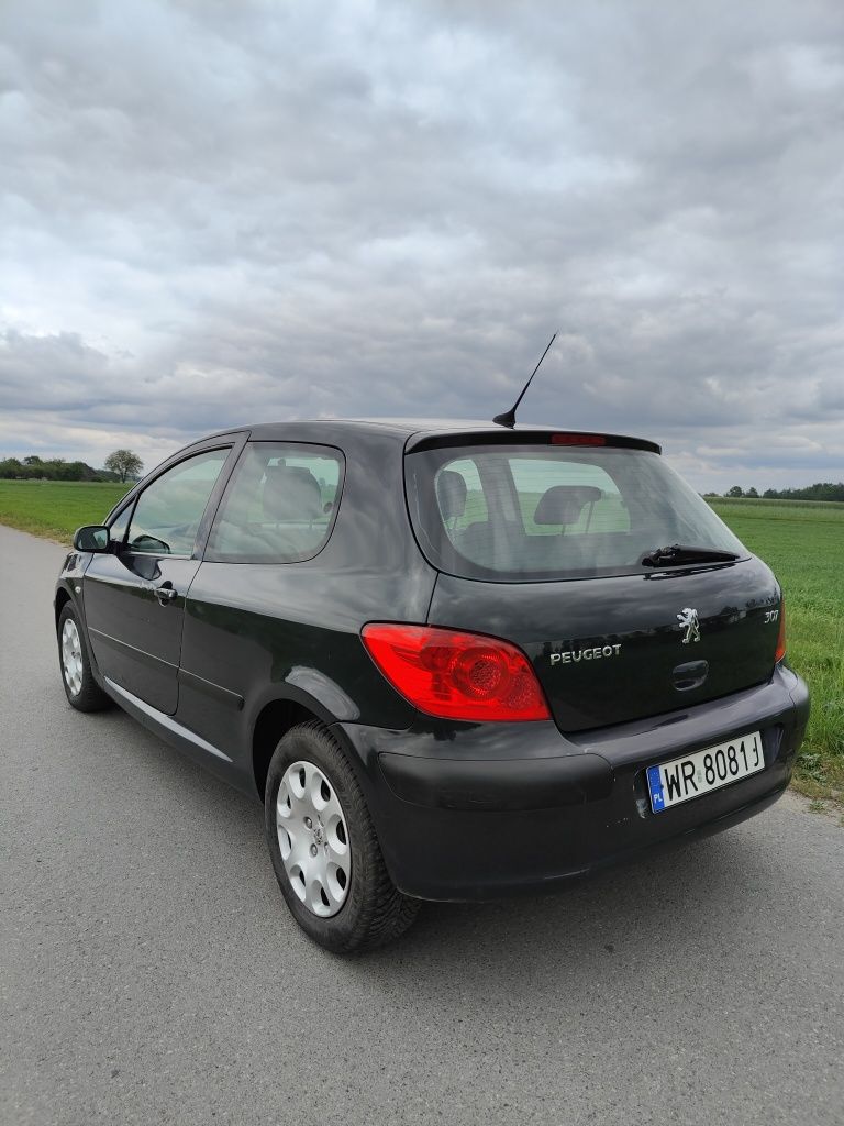 Peugeot 307. Benzyna1,6. Klimatyzacja