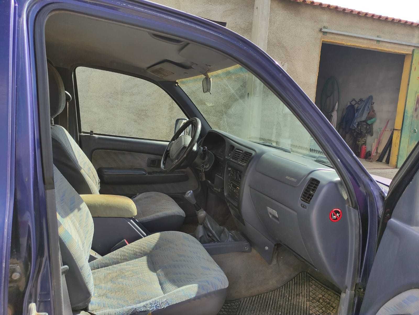 Toyota hilux 4x4 1999