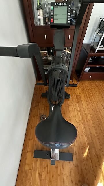 rower stacjonarny Airbike Assault - Rogue ECHO Bike v2.0