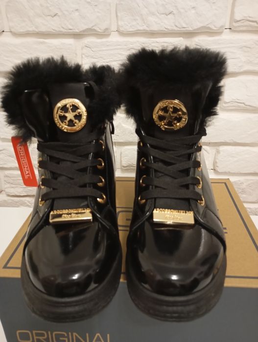 Botki damskie zimowe ocieplane kolor czarny rozmiar od 36 do 41