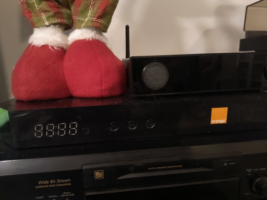 Sagecom UHD 88 Enigma2