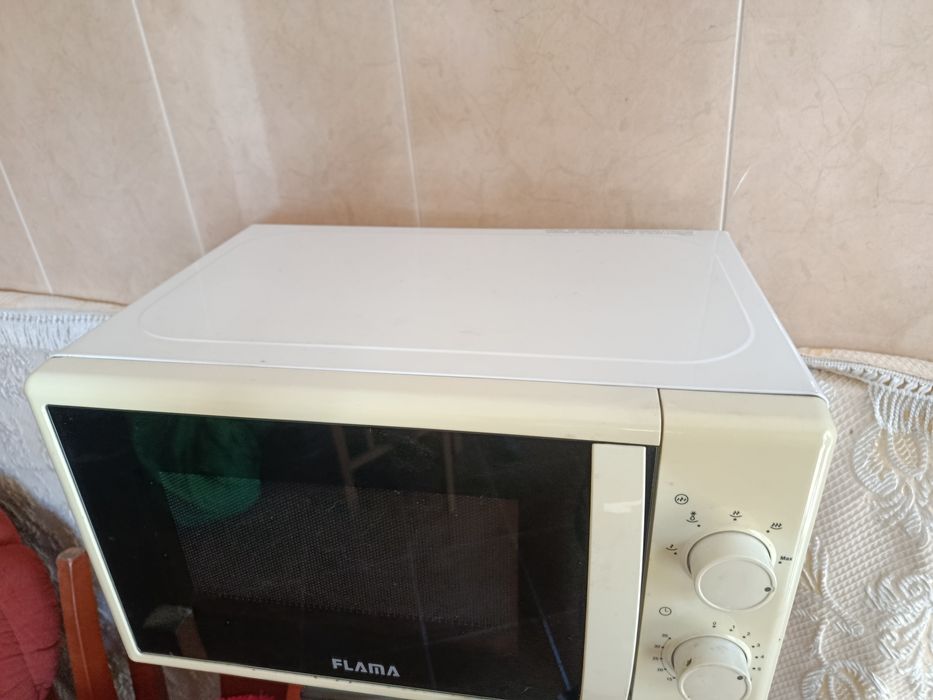 Microondas marca Flama