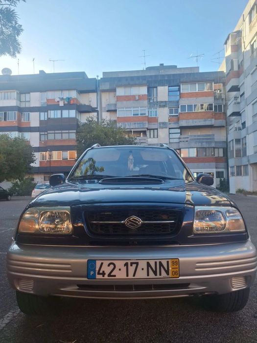 Suzuki Grand Vitara Metal Top 2.0 TDi