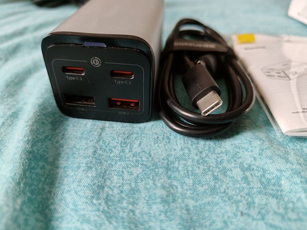зарядний пристрій Baseus GaN3 Pro Desktop Fast Charger 2C+2U на 65W Bl