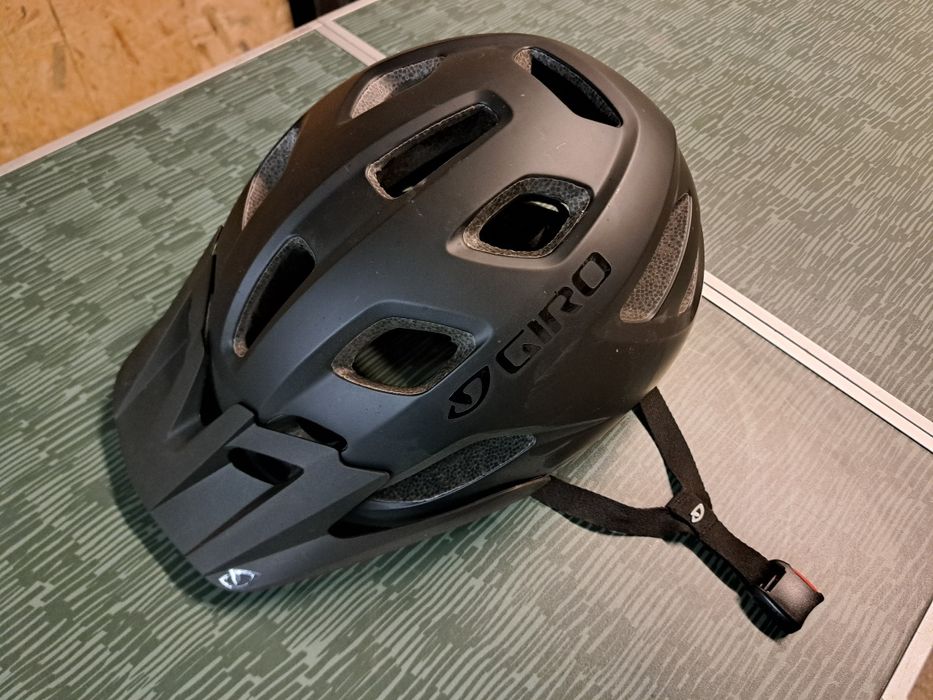 Kask rowerowy Giro