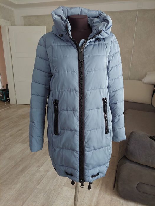 Пуховик женский зимний