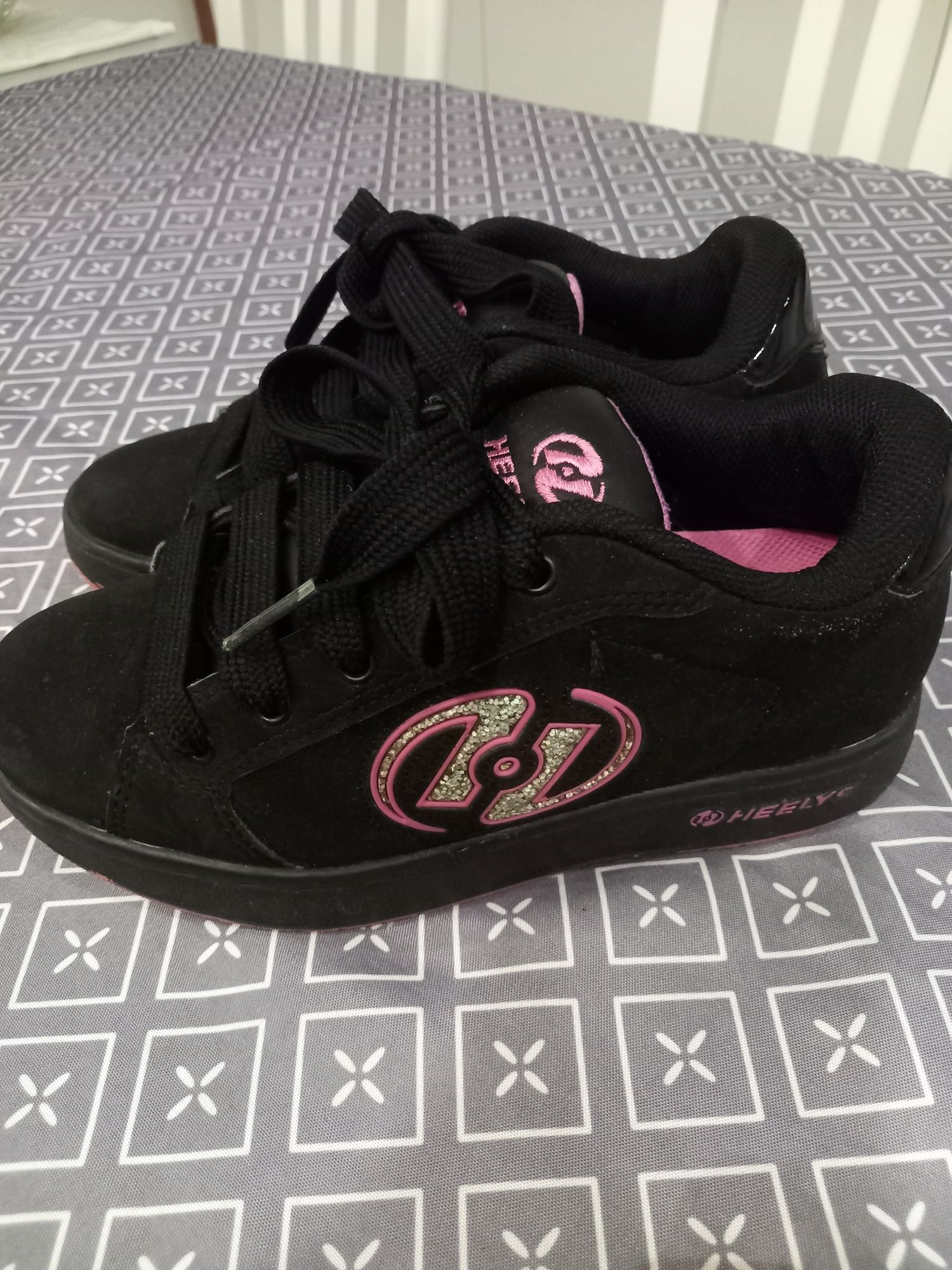Sapatilhas com rodas da Heelys