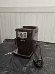 Кавоварка Delonghi Magnifica S