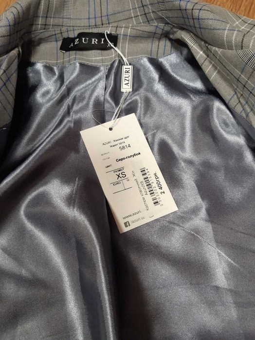 Стильный брючный костюм