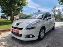 Peugeot 5008 1.6 HDi Executive CMP6