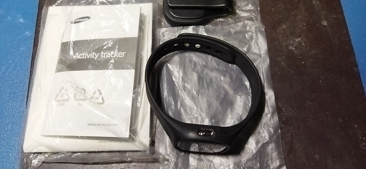 Zegarek Samsung Activity Tracker EI-AN900 czarny